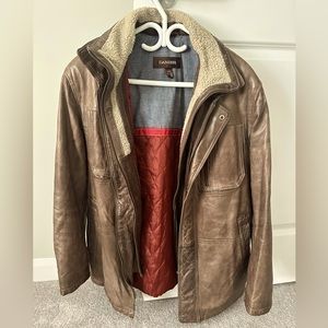 Men’s Brown Danier Leather with Thinsulate lining- Medium
